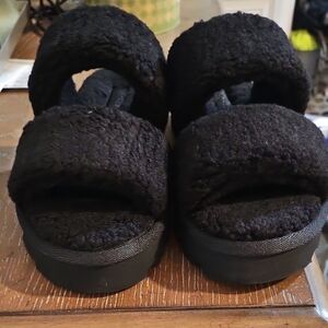 Michael Kors Black Fuzzy Sandals